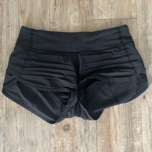Black Lulu lemon shorts